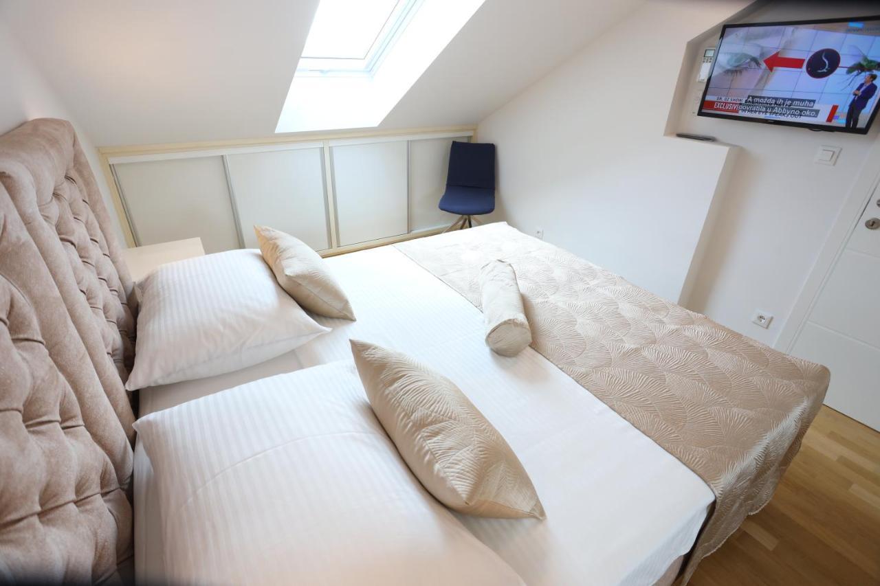 View Apartment Split
