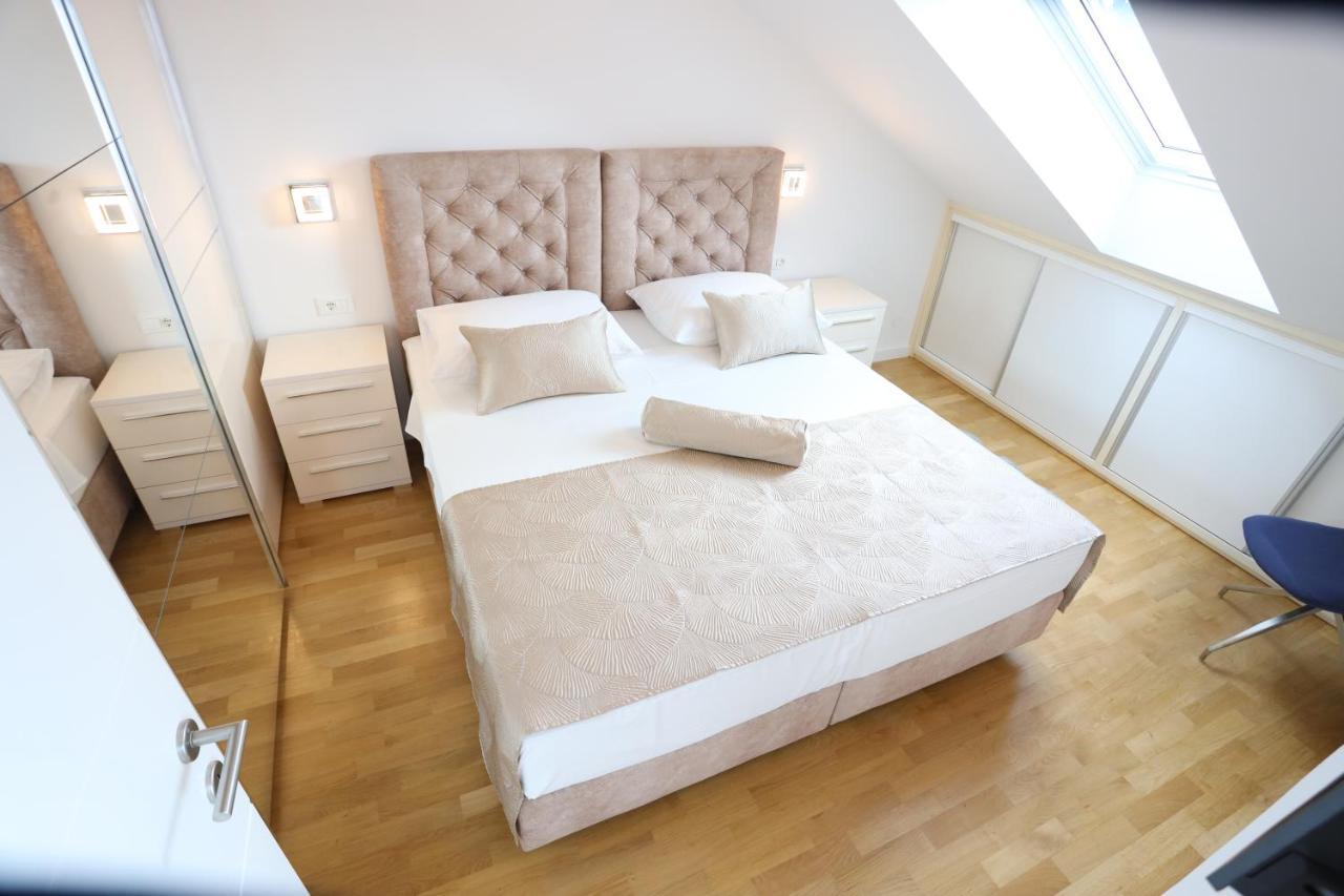 Apartman View